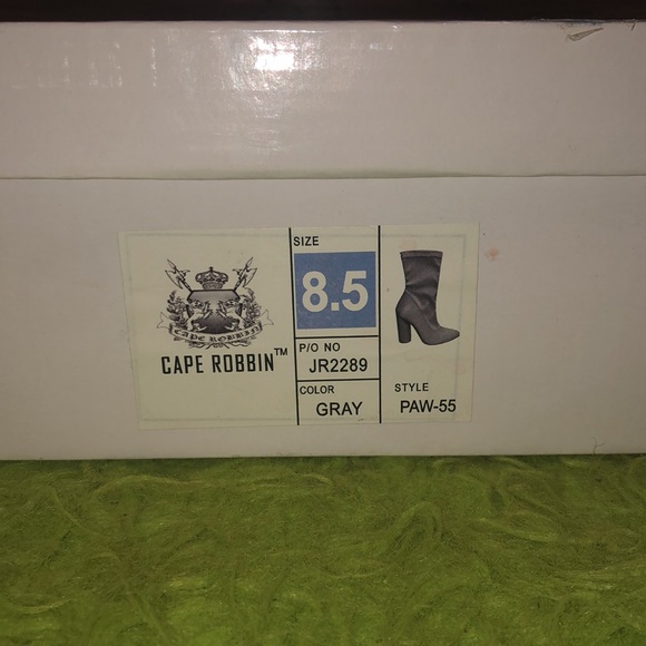 Gray Boots✨ - Picture 7 of 8